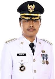 Effendi Edo, S.A.P., M.Si.